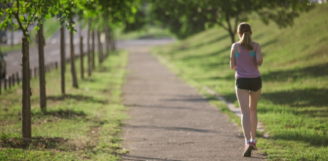 ダイエットでジョギングをするなら、正しい姿勢を身につけて